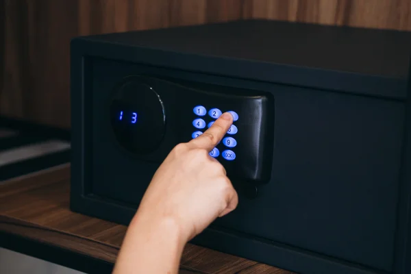 digital safe lock expert in Grand Prairie, TX